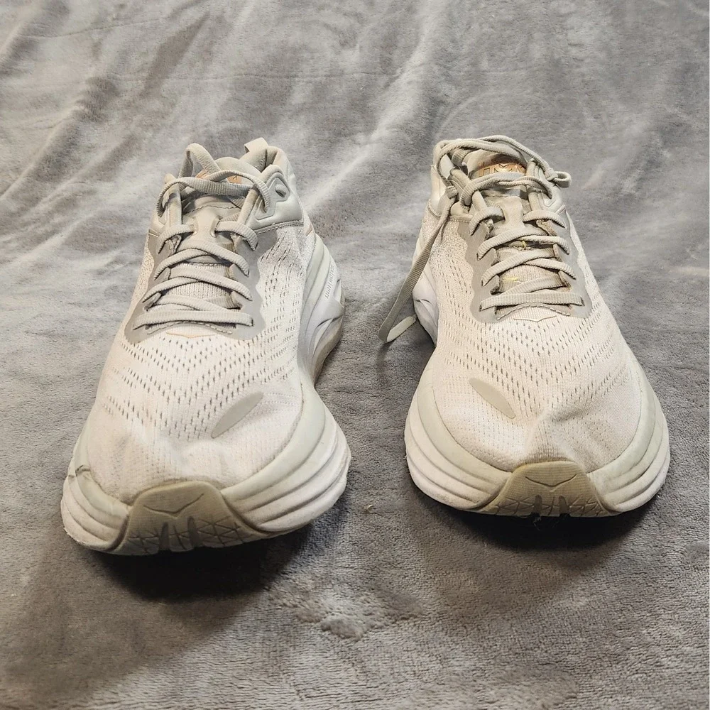Hoka One‎ One Shoes Womens 9.5 Gray Pink Bondi 8 Sneakers Athleisure
